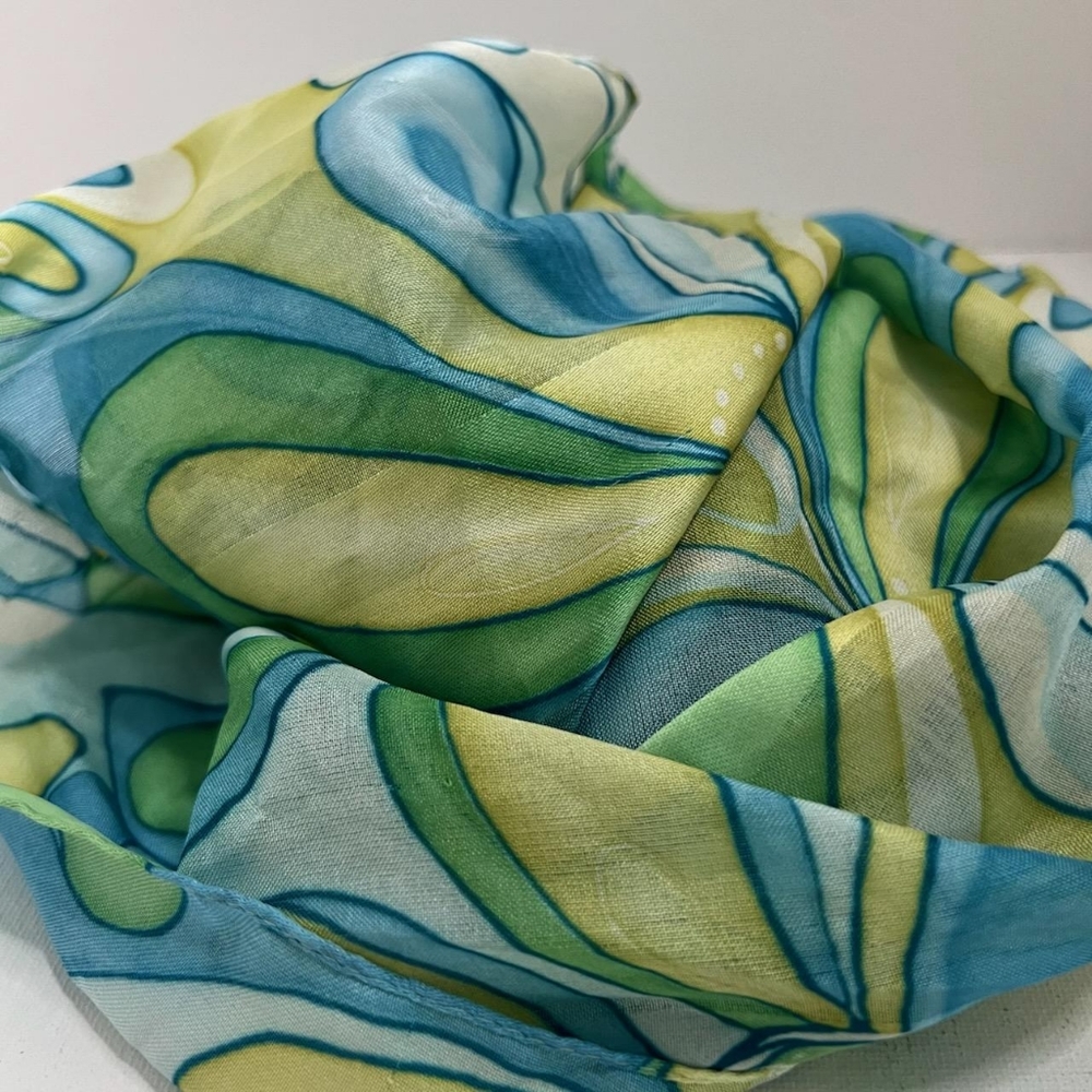 Vintage Preston & York Scarf Blue/Green/Yellow Flowers Made in Italy